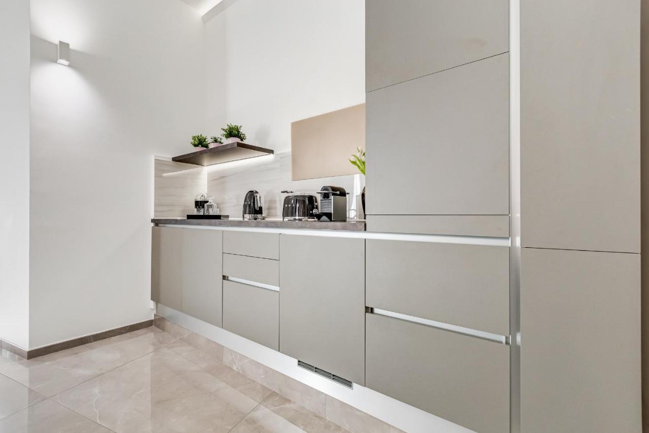 Unoseitre - Luxury Apartment & Suite Rome Luaran gambar